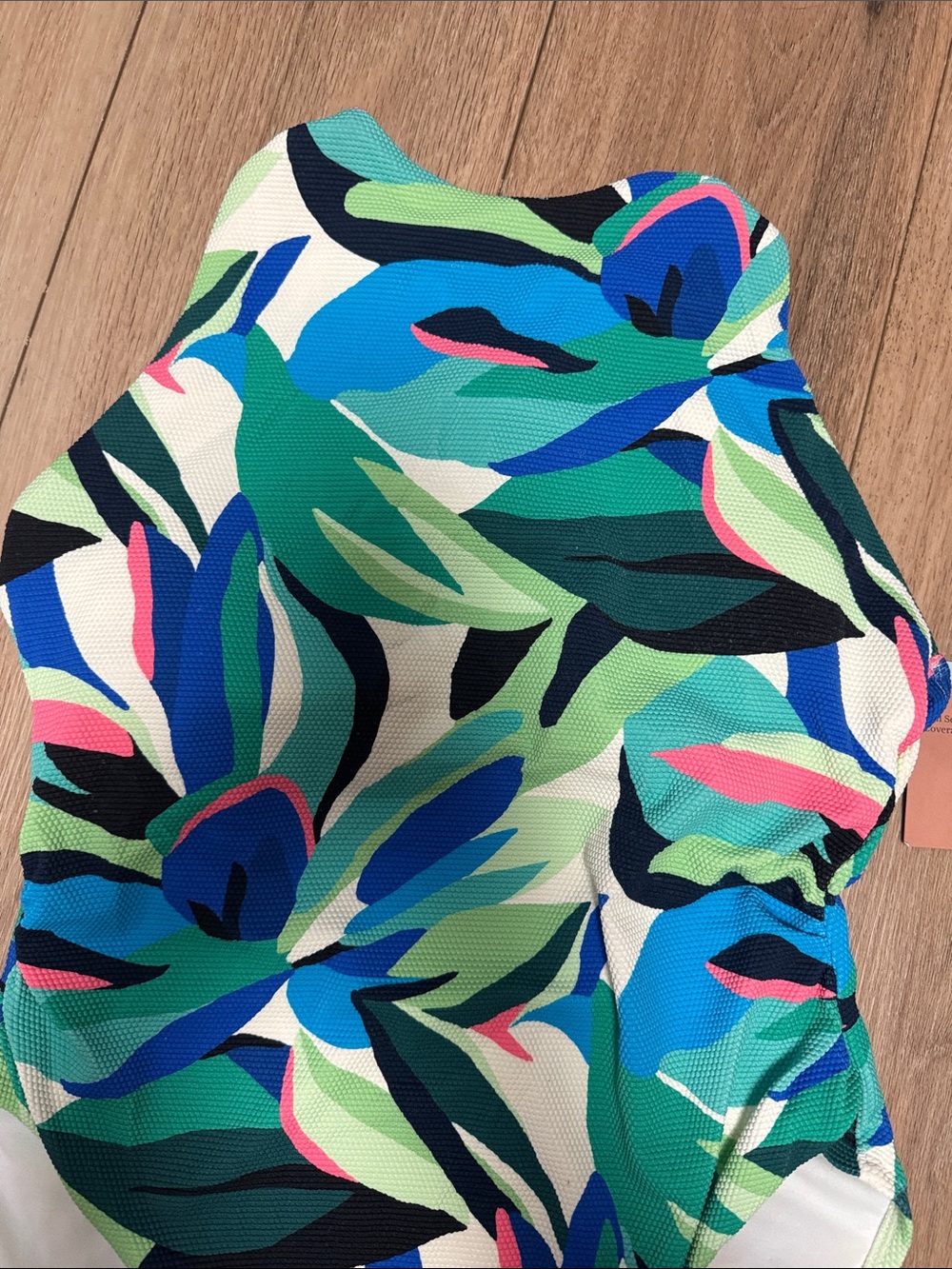 Shade & Shore NWT L BRIGHT GREENS & BLUE Floral High-Neck One-Piece Swimsuit - Picture 4 of 9